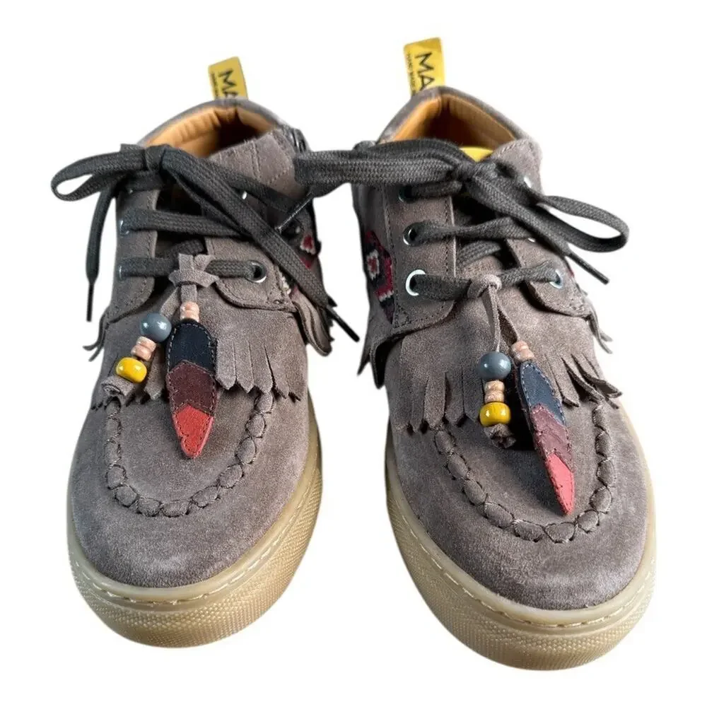 MAÁ Kids Suede Moccasin Sneakers Fringe Beaded Leather Shoes Size 36 / US 4–4.5